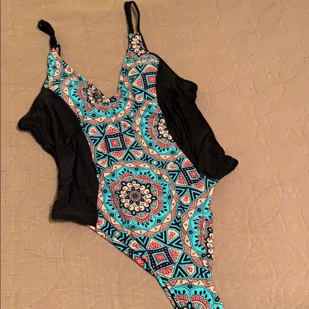 Cupshe Bathing Suit